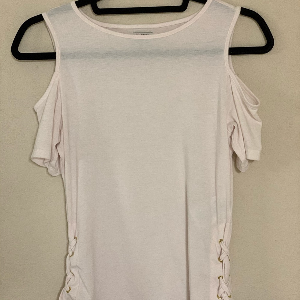 GUESS White Cold Shoulder Top with Lace Detailing